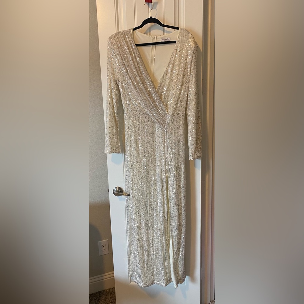 Brand New, Never Worn, Bella and Bloom Champagne Sequin Dress